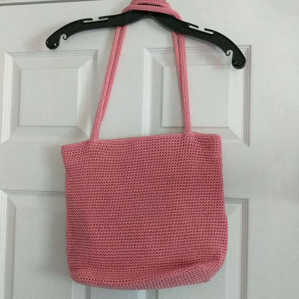 The Sake crochet purse in pink